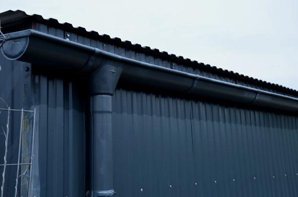 Metal Siding Replacement in San Mateo